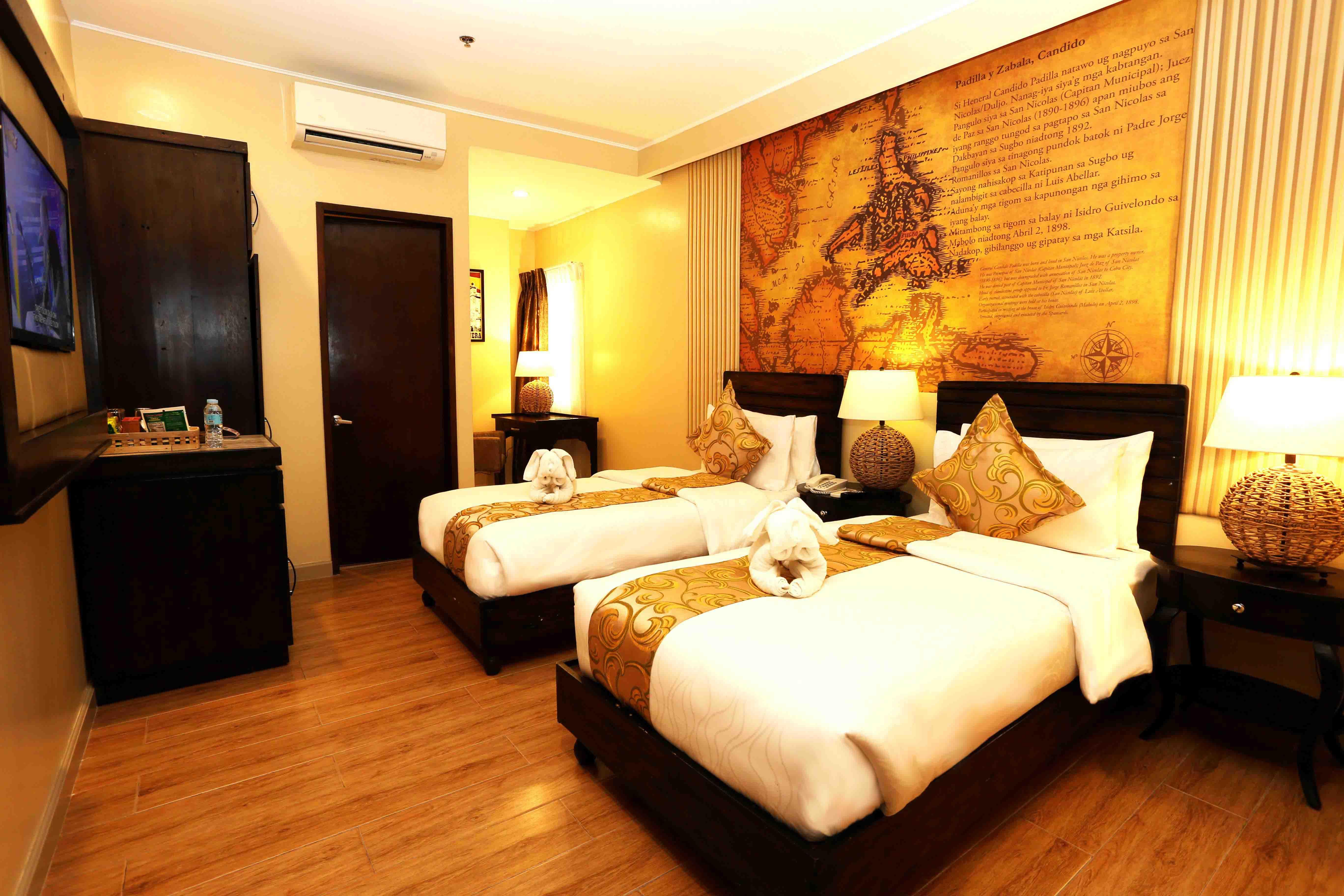 Palm Grass Hotel Cebu Buitenkant foto